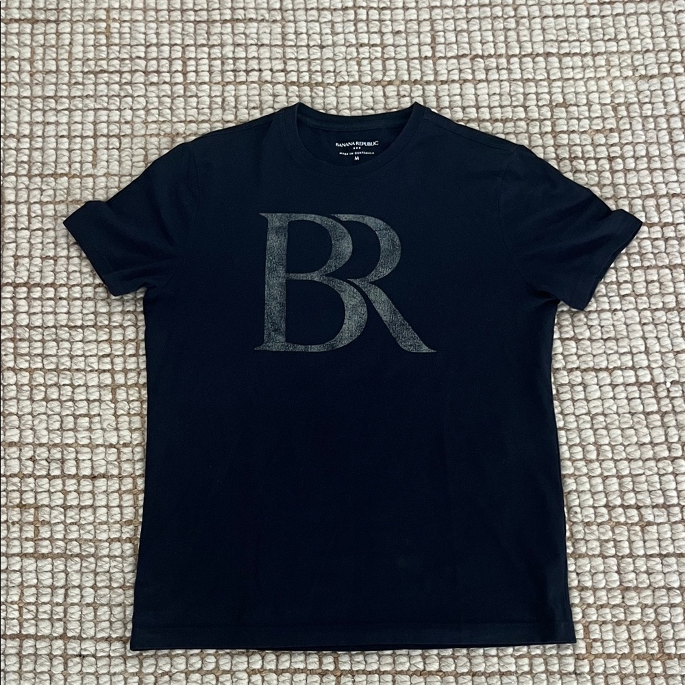 Banana Republic Black Graphic Tee